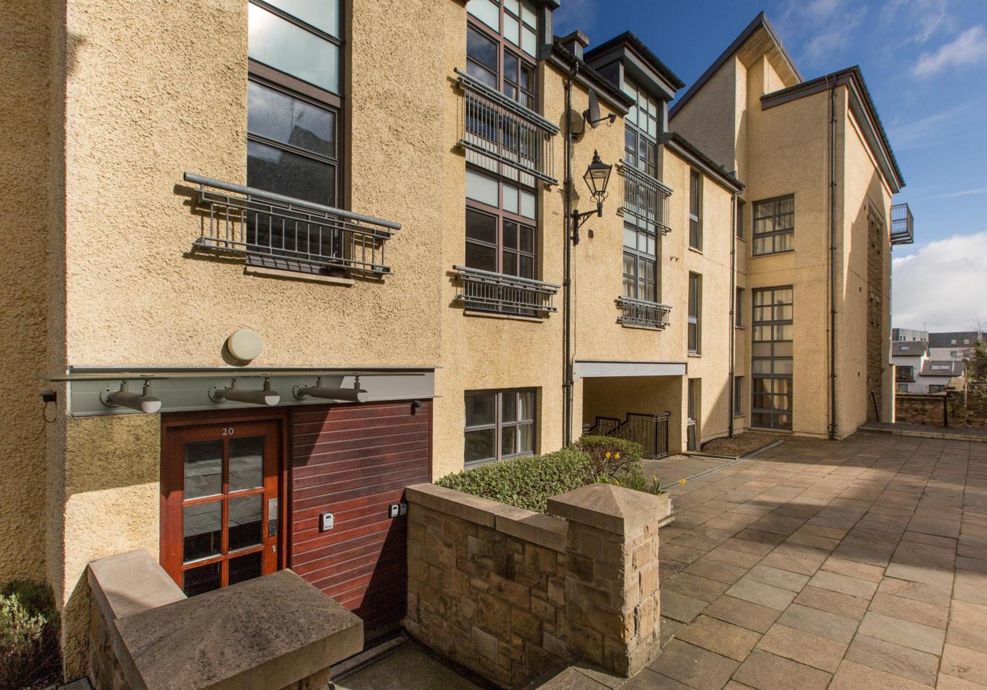 Апартаменты Old Tolbooth Wynd - 393 Эдинбург Экстерьер фото